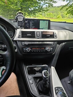 BMW 3 , F31 , 123 000 km , 318d xdrive - 8
