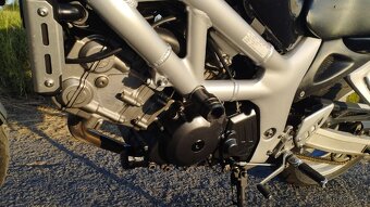 Suzuki SV 650 N, 35 kW - 8