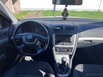 Škoda octavia 1.4 tis 90kw (vyměním) - 8