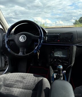 VW GOLF MK4 COMBI - 8