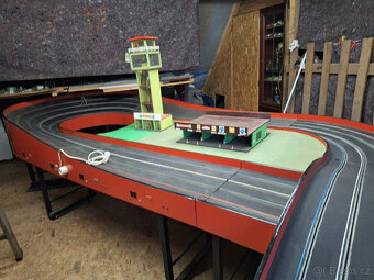 VZÁCNÝ NÁLEZ Vintage Carrera Club - čtyřdráhová dřevěná z - 8