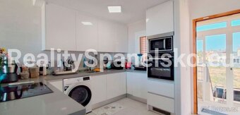 K prodeji velmi pěkně zařízený třípokojový apartmán 3+kk 65m - 8