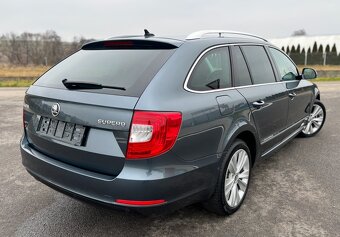 ŠKODA SUPERB 2.0 TDI ELEGANCE PLUS FACELIFT COMBI - 8