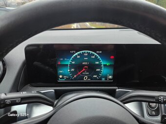 Mercedes Benz Glb 200 - 8