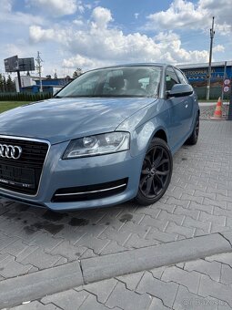 AUDI A3 - 8