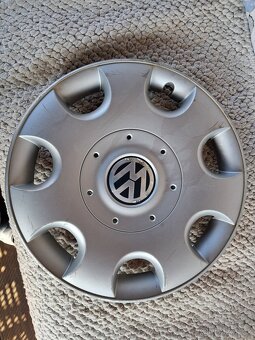 ORIG. POKLICE VW 16",POUZE 1 KS, ORIG. ČÍSLO 1T0601147B RGZ - 8