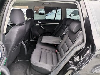 ŠKODA Octavia II combi 2.0 TDi 103kW DSG ELEGANCE - 8