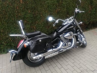 Honda Shadow VT750 SLEVA - 8