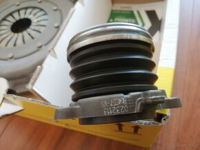 Alfa Romeo 1,9 JTD spojková sada LUK 624317933 - 8