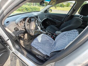 Chevrolet Cruze 1,6 LT 91 kW 2012 - 8