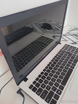 Notebook ASUS - 8