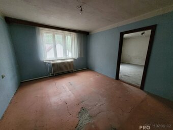 Prodej vícegeneračního domu Chvalčov - 8