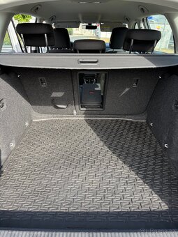Prodám Škoda Octavia III FL combi, 2.0 TDI DSG LED - 8