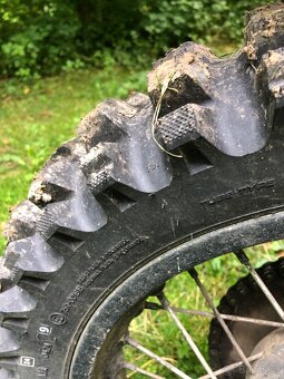Cagiva w16 - 8