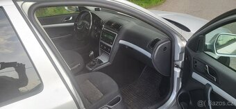 Škoda Octavia combi II 2.0 TDI 103KW Elegance Tažné-CZ-TOP - 8
