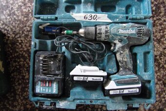Aku šroubováky a rozbrušovačky - 8