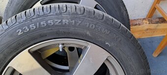 Prodám Hyundai Tucson 2,0crdi 103kw 4wd Stk+e 5/2026 - 8