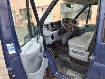 Ford Transit Tourneo 2.2 TDCI, 9 míst, tažné, 2 x topení - 8