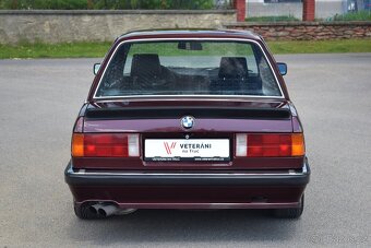 BMW E30 325i - 8