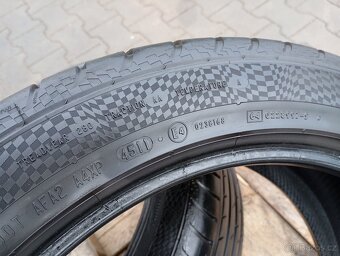 245/45/19 letní pneu continental - 8