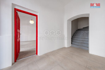 Prodej rodinného domu, 178 m², Třeboň, ul. Husova - 8