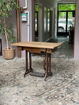 Designove stoly - 8