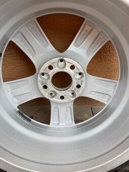 5x112 R17 7J ET48 + 225/45 R17 letné - 8