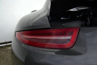 Porsche 991 Carrera S z roku 2012 - 8