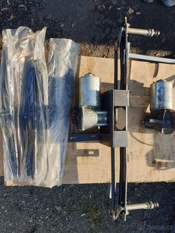 Náhradní díly na AVII 21 - 8