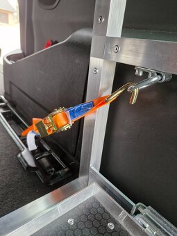 Spací vestavba Ford Tourneo/Transit custom - 8