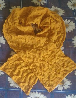 RUČNĚ PLETENÁ, NOVÁ, HEBKÁ, BÍLÁ ŠÁLA-PLÉD: 1,8metru x 39cm - 8