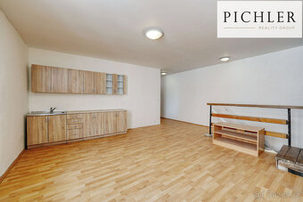 Pronájem, výrobní objekt, sklad, 1361 m², Horní Bříza, ul. T - 8