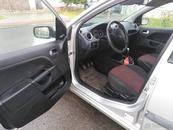 Ford fiesta 1,4 - 8