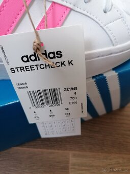 Nové dámské /dívčí boty Adidas - 8