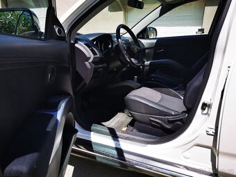 MITSUBISHI OUTLANDER 2.2DI-D 130KW - 8