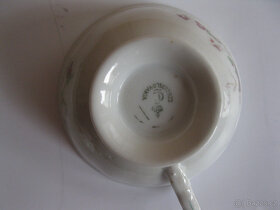 Retro hrníčky, srnka,,SOVY,staré lžičky a souprava z alpaky - 8