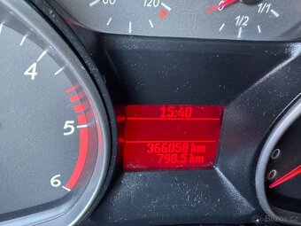 Ford Galaxy 2.0 tdci 96kw - 8