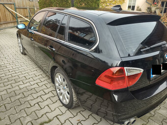 BMW E91 330XD automat 4x4 silný 170kW, 6 válec,prostorný - 8