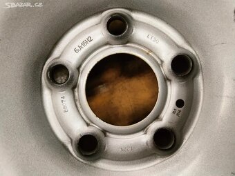 Plechové disky na Opel Vivaro - 5x114,3 ET50 6Jx16 66,1 - 8
