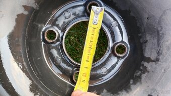 Letní pneu Nokian včetně disků 205/55 R16 - 8