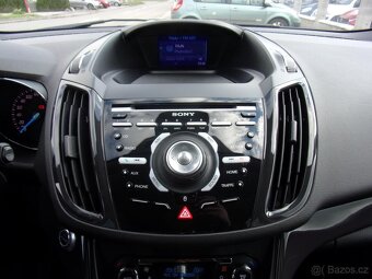 Ford Kuga 2.0 TDCI 4x4 titanium se střešním oknem - 8