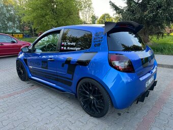 Clio Sport 2.0 145 kW - 8