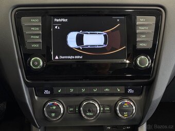 ŠKODA OCTAVIA III COMBI 2.0TDI DSG, r.v.2016, EDITION, XENON - 8