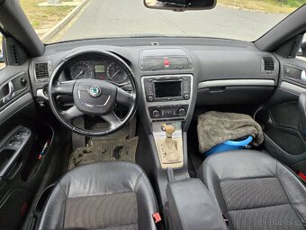 ŠKODA OCTAVIA KOMBI 1.6 MPI AUTOMAT - 8