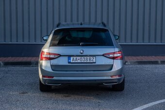 Škoda Superb Combi 2.0 TDI Sportline-DSG - 8