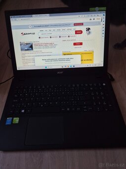 Starší herní notebook Accer - 8