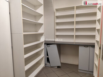 Pronájem nebytových prostor 106 m2 - centrum města - 8