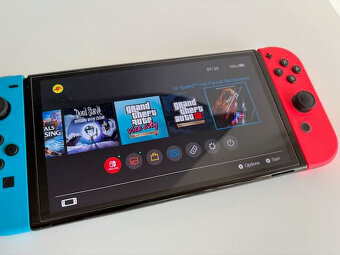 Nintendo Switch OLED (+Pro Controller, +hry, +obal) - 8