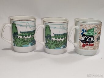 Retro hrnky Čína, starý hrnek, 90.-/hrníček, pošta 69.- - 8