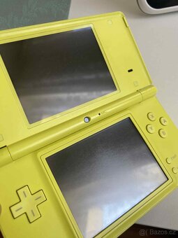 Nintendo DSi Lime Green + 64GB - 8
